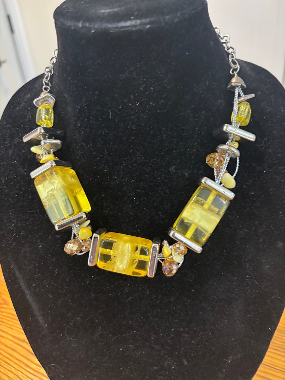 Yellow acrylic Bead Statement Necklace - Women Jewelry